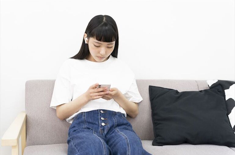 姿勢などの生活習慣が原因の腰痛について